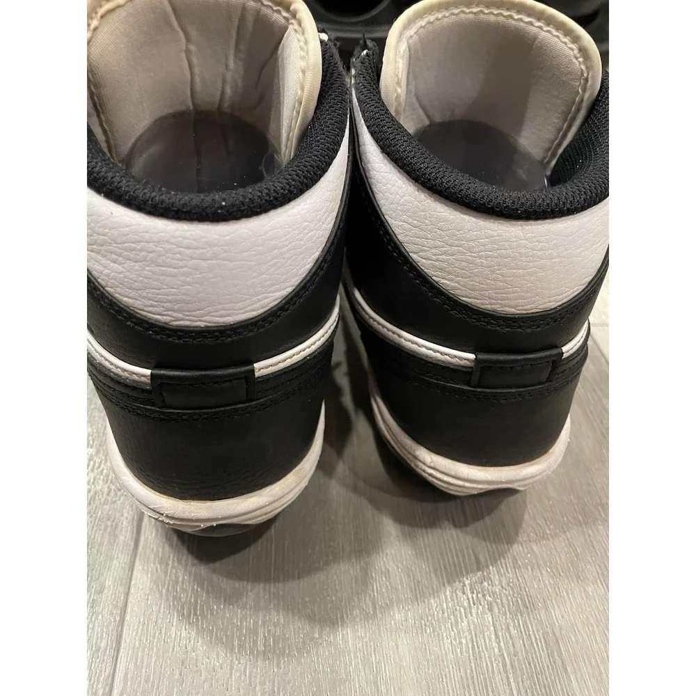 Air Jordan 1 Mid TD Panda Football Cleats Shoes Mens 7 US Black/White
